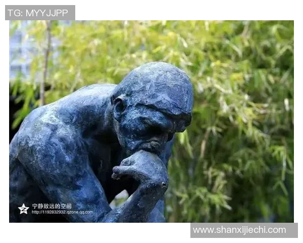 足球明星畅谈职业生涯与人生感悟分享精彩瞬间与未来展望