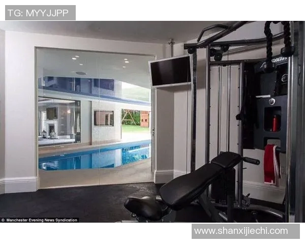 曼城足球明星豪宅揭秘球员生活与奢华居所的完美结合